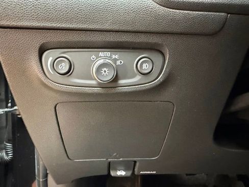 Used 2022 Buick Encore GX Preferred w/ Cold Weather Comfort Package FWD image 20