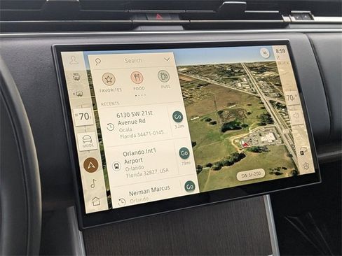 Used 2024 Land Rover Range Rover SE image 18