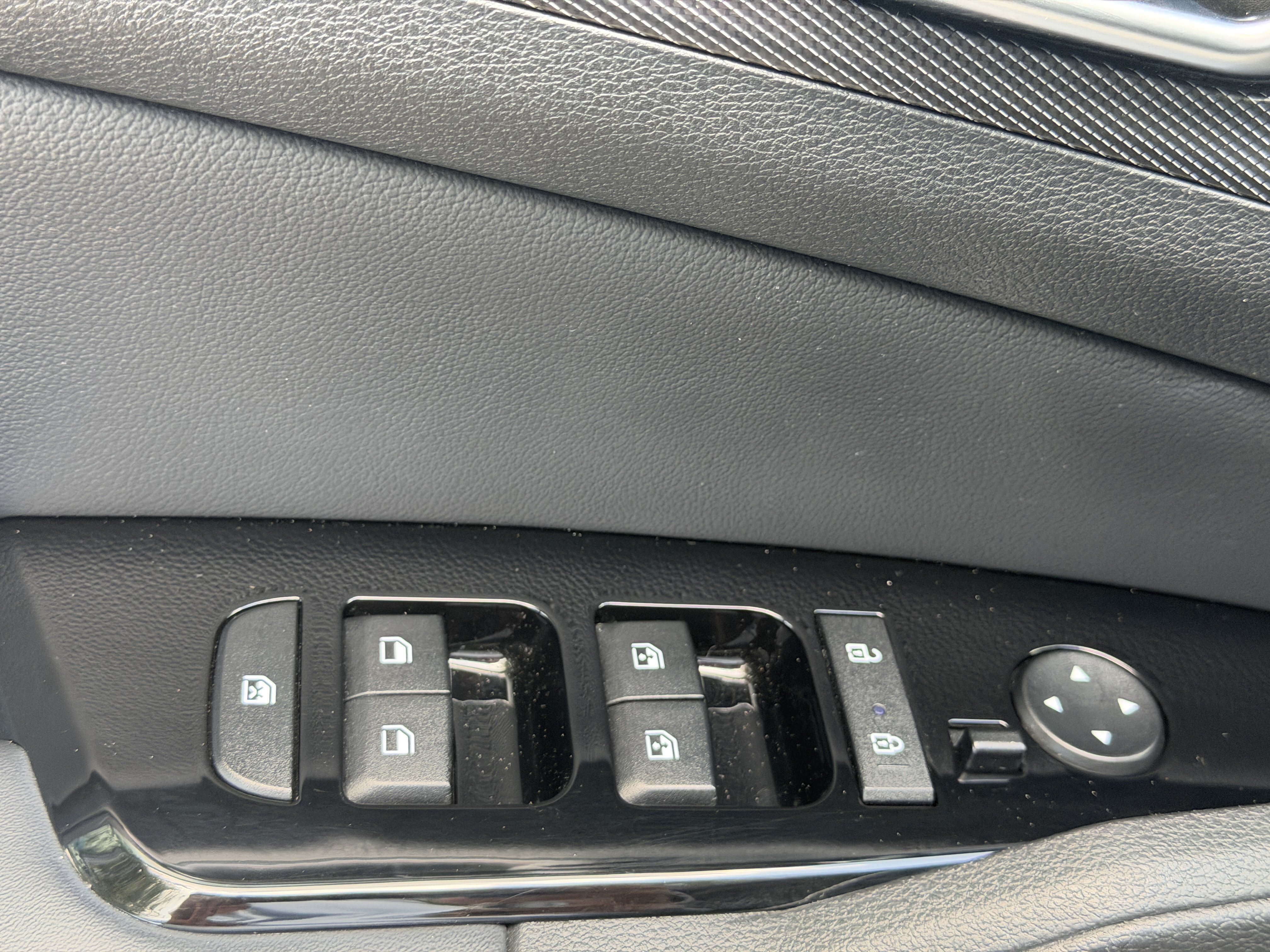 Certified 2023 Kia Sportage SX FWD image 19