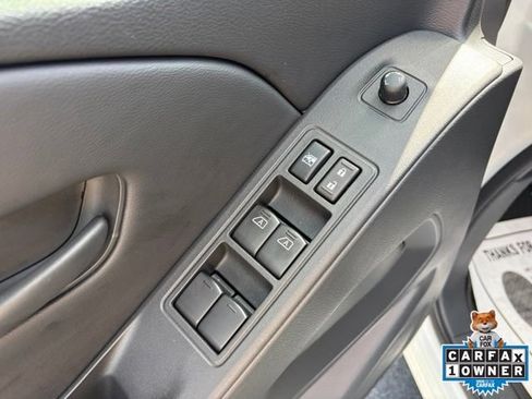 Used 2026 Nissan Frontier SV w/ All-Weather Content Package AWD/4WD image 27