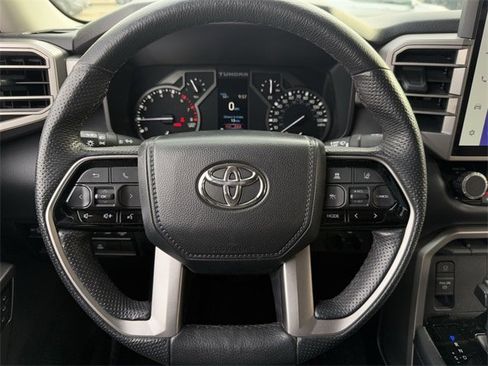 Used 2022 Toyota Tundra Limited image 13