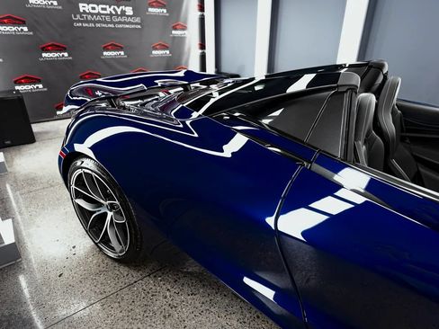 Used 2020 McLaren 720S Spider RWD image 7