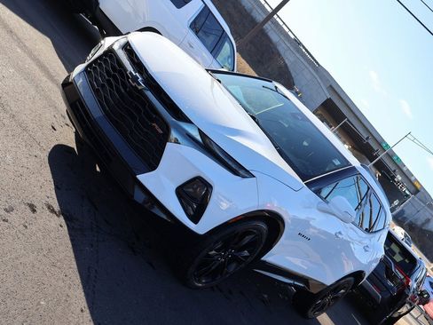 Used 2019 Chevrolet Blazer RS image 3