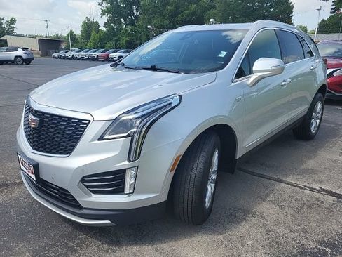 Used 2020 Cadillac XT5 Premium Luxury AWD/4WD image 11
