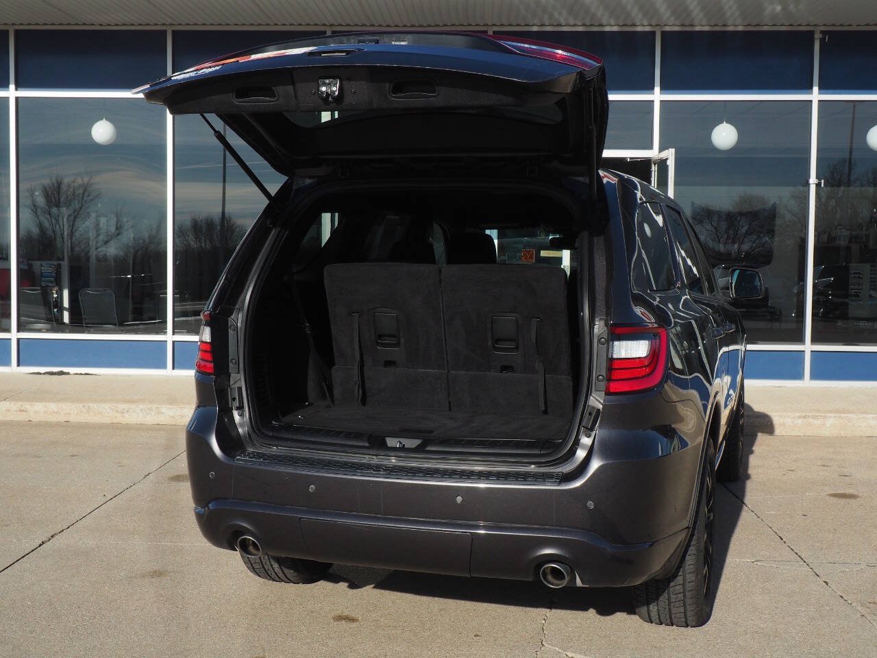 Used 2019 Dodge Durango GT w/ Blacktop Package AWD/4WD image 6