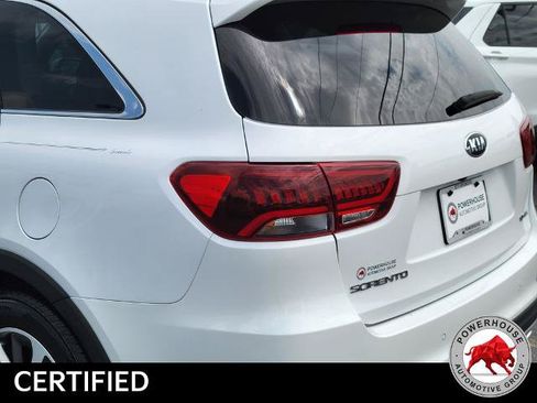 Used 2019 Kia Sorento EX FWD image 13