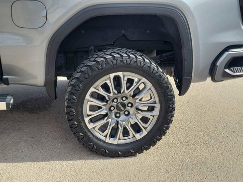 Used 2023 GMC Sierra 1500 Denali Ultimate image 8