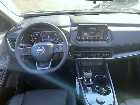 New 2026 Nissan Rogue SV AWD/4WD image 13
