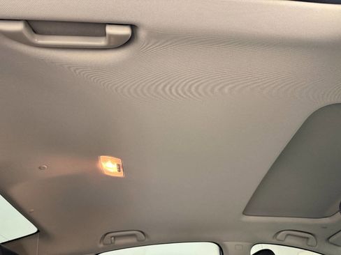 Used 2021 Honda Accord Touring image 28