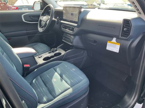 New 2025 Ford Bronco Sport Heritage w/ Convenience Package image 11