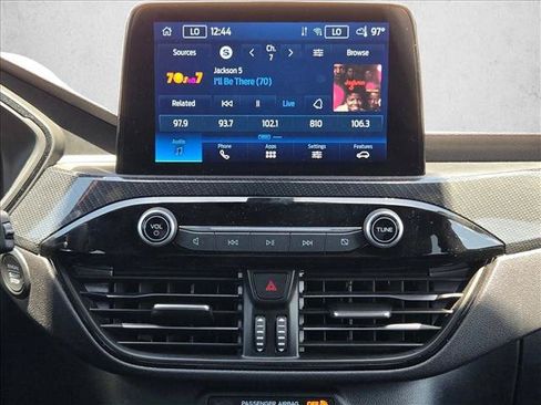 Used 2025 Ford Escape ST-Line AWD/4WD image 13