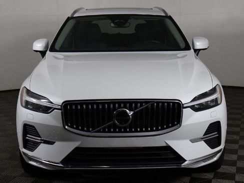 Used 2023 Volvo XC60 B5 Plus w/ Climate Package AWD/4WD image 13