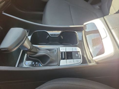 Certified 2024 Hyundai Tucson SE FWD image 13