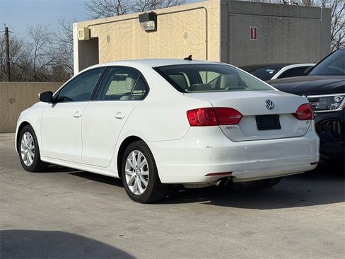 Used 2014 Volkswagen Jetta SE image 6