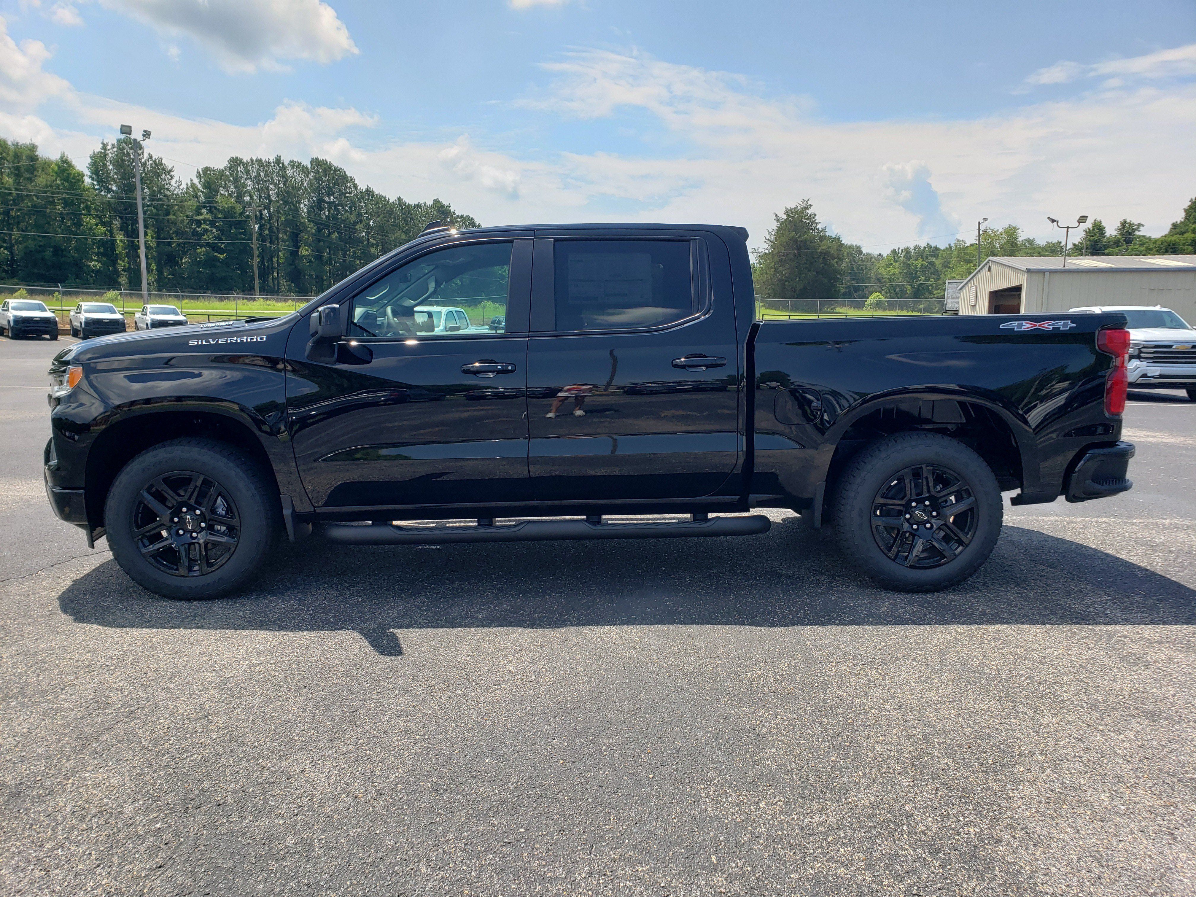 New 2026 Chevrolet Silverado 1500 RST w/ RST Select Package AWD/4WD image 6
