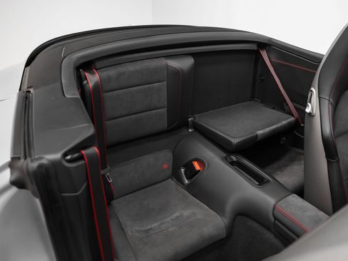 Used 2015 Porsche 911 Carrera GTS image 22