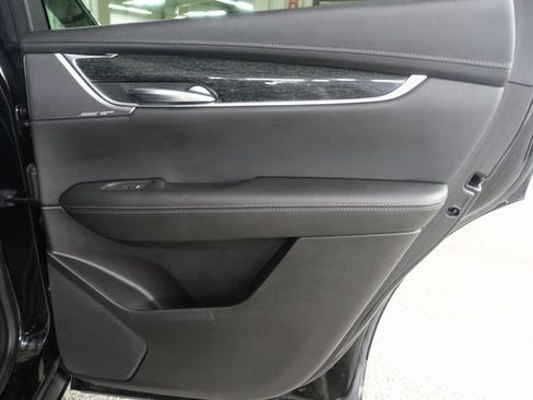 Used 2021 Cadillac XT5 Premium Luxury w/ LPO, Floor Liner Package image 23