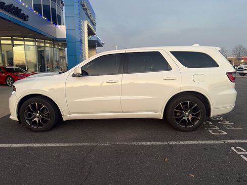 Used 2018 Dodge Durango R/T image 4