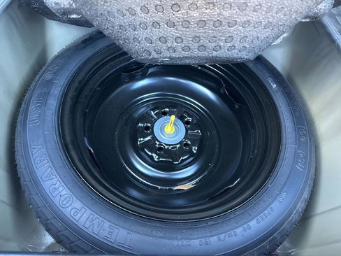 Used 2016 Subaru Legacy 3.6R Limited image 10