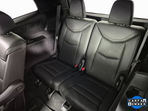 Certified 2025 Cadillac XT6 Premium Luxury image 15