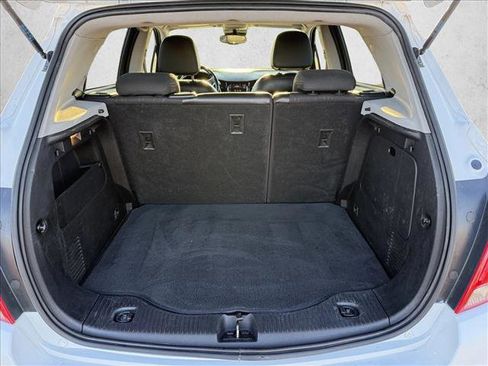 Used 2020 Chevrolet Trax LT w/ Redline Edition image 7