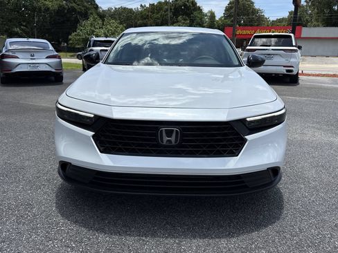 Used 2025 Honda Accord LX image 8