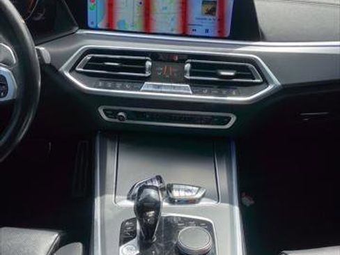 Used 2022 BMW X5 sDrive40i w/ M Sport Package image 34