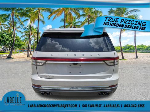 Used 2022 Lincoln Aviator Reserve RWD image 5