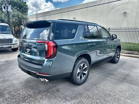 New 2026 GMC Yukon AT4 Ultimate w/ LPO, Floor Liner Package AWD/4WD image 11