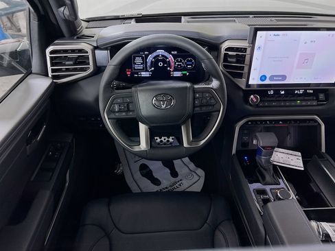 New 2026 Toyota Tundra Limited AWD/4WD image 17