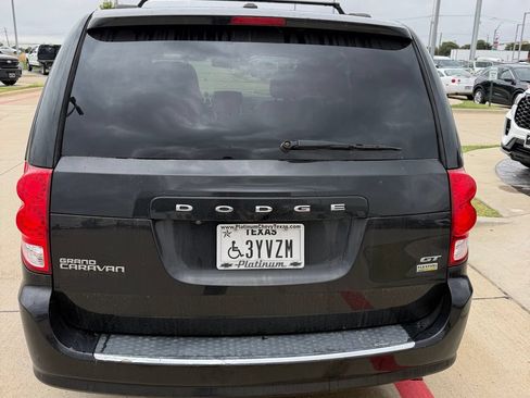 Used 2019 Dodge Grand Caravan GT FWD image 10