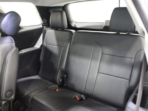 Used 2019 Chevrolet Traverse Premier w/ Redline Edition image 25