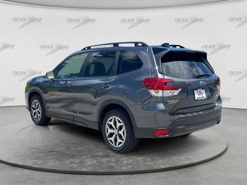 Certified 2024 Subaru Forester Premium AWD/4WD image 5
