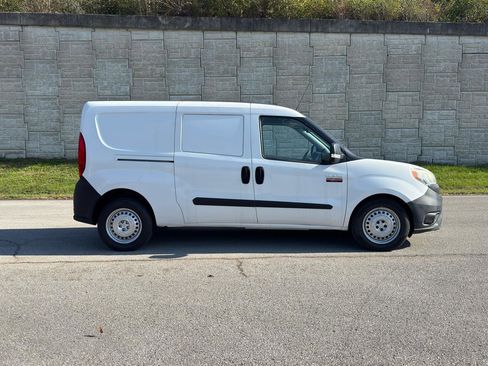 Used 2017 RAM ProMaster City Tradesman image 2