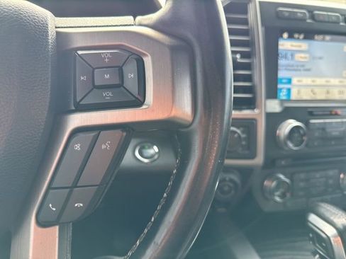 Certified 2018 Ford F150 Platinum w/ Equipment Group 701A Luxury image 29