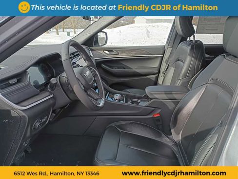 New 2025 Jeep Grand Cherokee Limited w/ MOPAR Finishing Package image 11