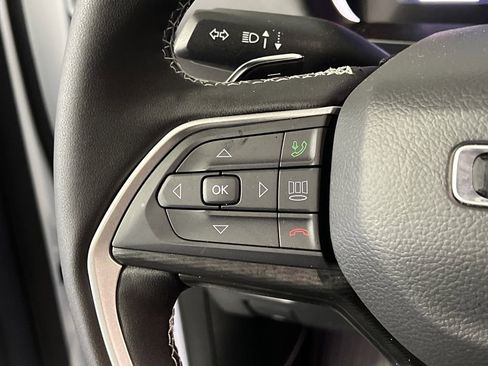 New 2025 Jeep Grand Cherokee Laredo image 17