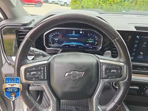Used 2022 Chevrolet Silverado 1500 LT Trail Boss w/ Convenience Package II AWD/4WD image 21