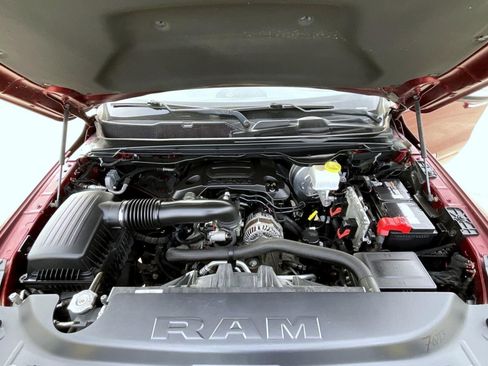 Used 2019 RAM 1500 Laramie image 24