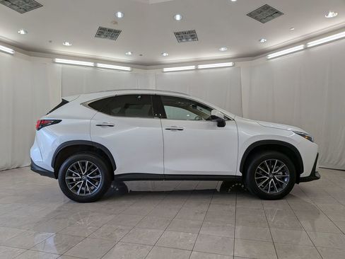 Used 2023 Lexus NX 350 AWD image 11