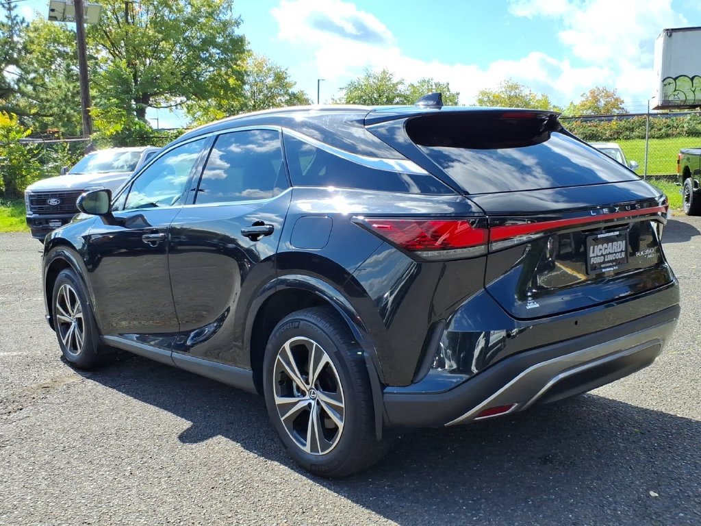 Used 2024 Lexus RX 350 Premium w/ Accessory Package (Z1) AWD/4WD image 4