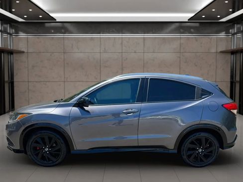 Used 2021 Honda HR-V Sport image 3