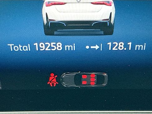 Used 2024 BMW i4 eDrive40 w/ Premium Package image 41