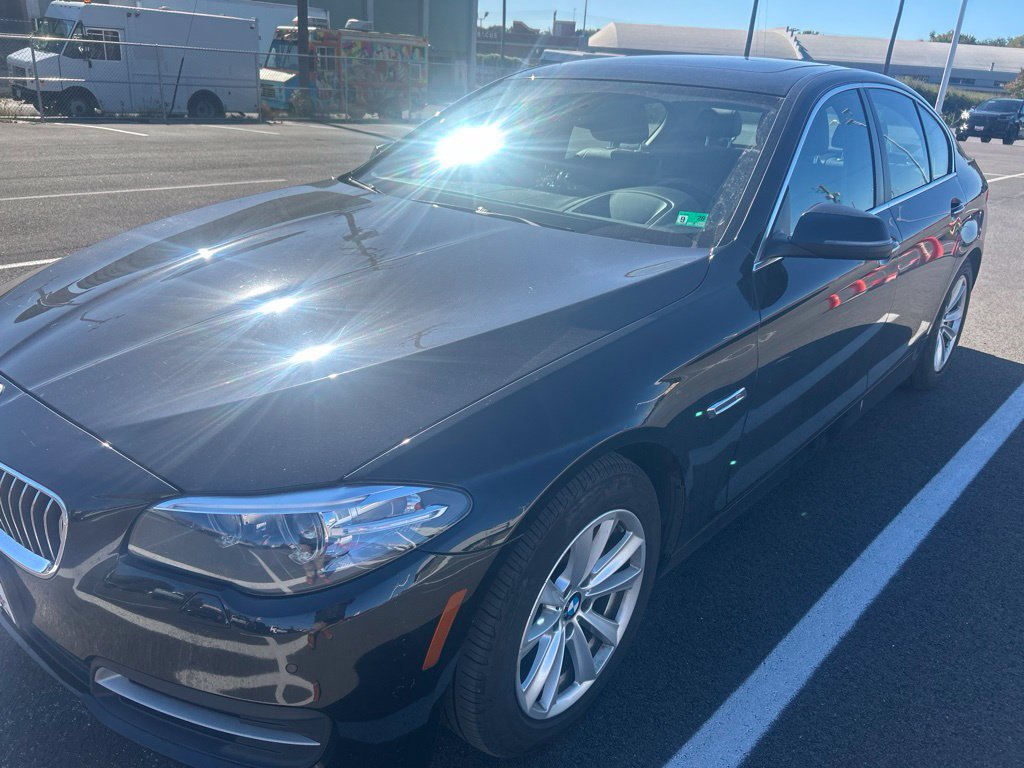 Used 2014 BMW 528i Sedan RWD image 2