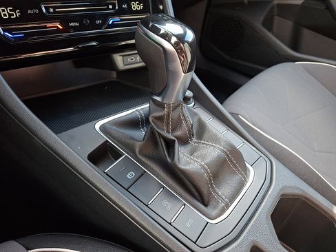 New 2026 Volkswagen Jetta S FWD image 10