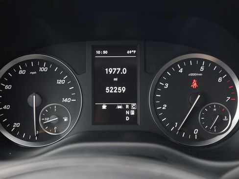 Used 2023 Mercedes-Benz Metris Passenger image 14