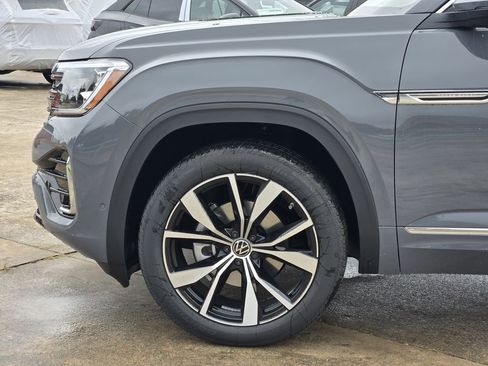 New 2026 Volkswagen Atlas Cross Sport SEL Premium R-Line image 5