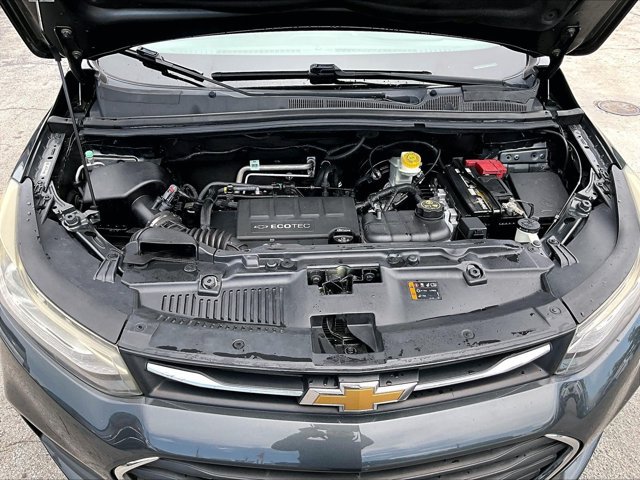 Used 2018 Chevrolet Trax LT FWD image 11