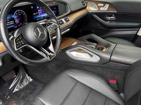Used 2024 Mercedes-Benz GLE 350 4MATIC image 4