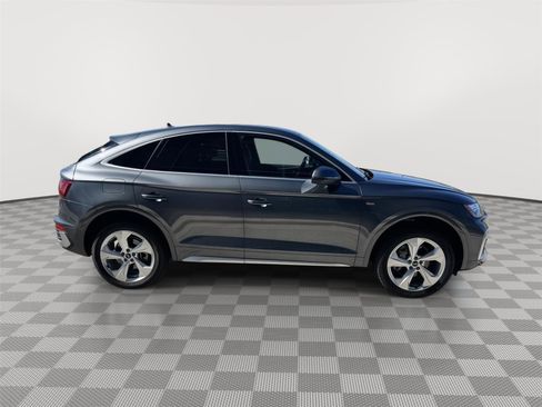 Used 2025 Audi Q5 2.0T Premium image 4